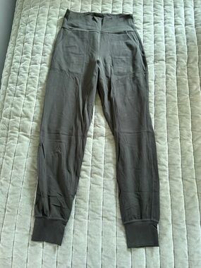 Lululemon Align High-Rise Jogger Dark Olive - Size 4